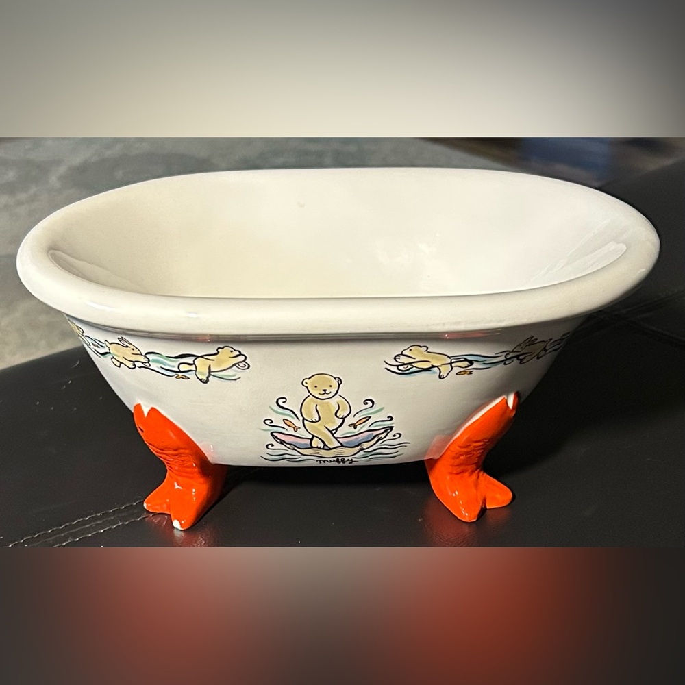 Muffy VanderBear Splish Splash Bathtime Collection Porcelain Bath Tub.